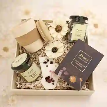 The Mindful Living Gift Hamper